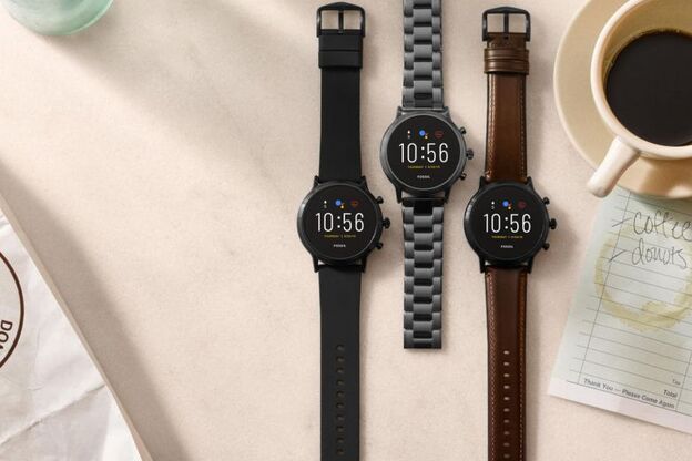 Fossil Gen 5 Smartwatch The Carlyle HR Watch 